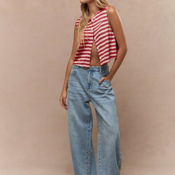 Red And White Casual Women's Style Button Front Knit Crop Vest Sleeveless Top - Picture 4 of 4